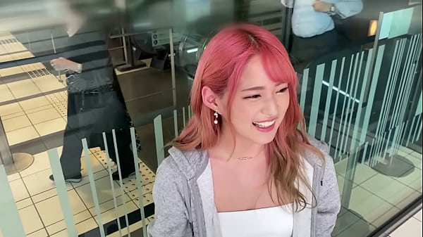 Gadis Toko Pakaian Seksi Gila Nafsunya, Goyang Pantat China Cosplay Tak Lepasin Kontol