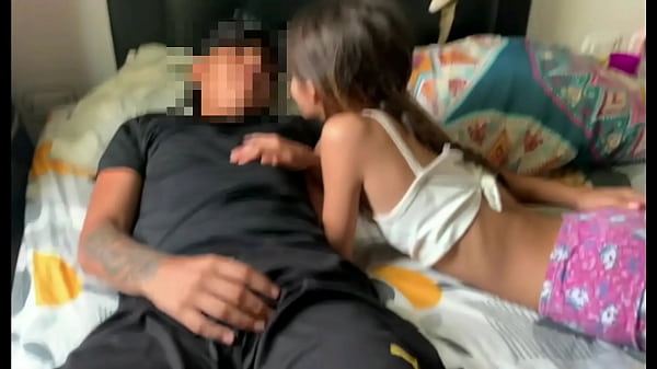 Hermanastra Ganas-ganasan Ngentot Dengan Adik Tiri Saat Ortu Lagi Keluar – Cerita Panas Sampai Tamat