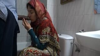 Diplomat Hijab Pakistan Ngentot Kontol Besar Sampai Crot