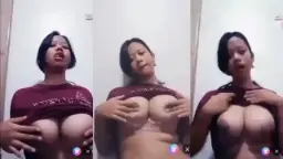 Goyang Payudara Hot Di Live Streaming