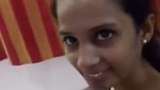 Hisap Kontol Binal – Video Mms Desi Nyepong