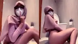 Kumpulan Video Pendek Camilla Hijabers Cantik Bikin Ngilu, Goyangannya Bikin Makin Pengen.