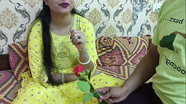 Valentine Spesial India—si Stepbrother Ngajak Saara Step Sis-nya, Tapi Rencana Aslinya Disembunyiin Pake Bahasa Hindi Biar Makin Panas Dan Penuh Misteri.