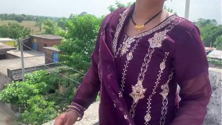 Bhojpuri Desi Bhabhi Kasoor Se Meri Chut Aur Badan Ka Maza Diya, Hindi Audio Mein Full Satisfaction.