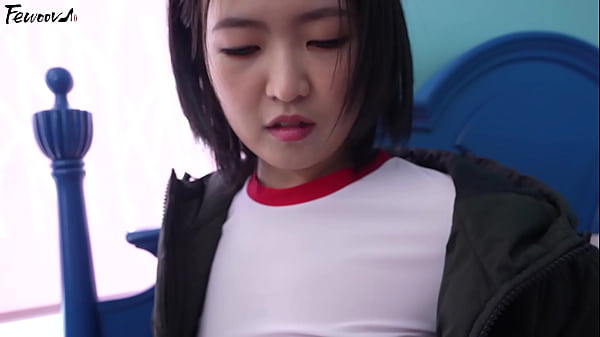 Korea – Goyang Seksi Pacar Pake Stoking Hitam