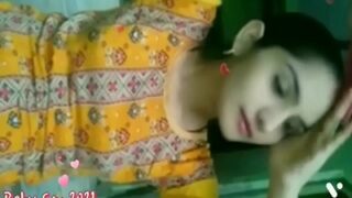 Bhabhi Kerala Selingkuh, Goyang-goyang Di Ranjang Sama Selingkuhan.