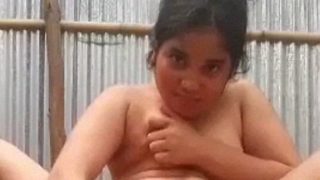 Video Desi Cewek Kampung India Mainin Memek Sendiri