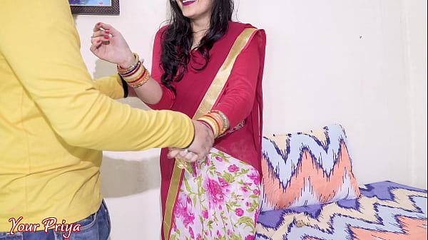Desi Bhabhi Abis Blowjob Dalem, Kontol Masuk Pantat, Video Sex Hindi.