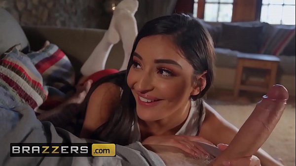 Remaja Nakal Ketagihan Kontol Besar – Emily Willis & Danny D – Latihan Jadi Pelacur Sempurna – Brazzers