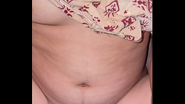 Ajak Ngentot Sama Ibu Temen Yang Janda, Main Basah-basahan Di Rumah Kosong.