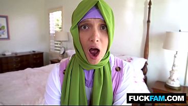 Hijabi Nafsunya Dicolok Kontol Pertama Kali Izzy Lush Sama Donnie Rock