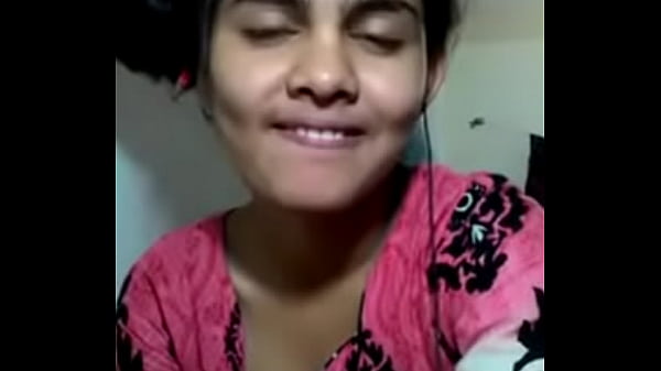 Pembantu India Yang Bikin Makin Panas, Siap Melayani Semua Kebutuhanmu.