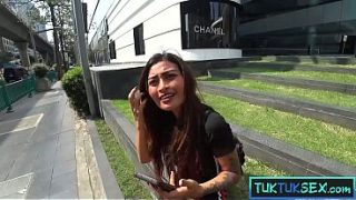 Bokep Thai Montok Mungil, Ibu Mertua Liar, Ngewe Brutal Sama Bule Gede