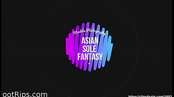 Kaki Asia Bikin Makin Tegang, Pengen Jilat Sampai Basah