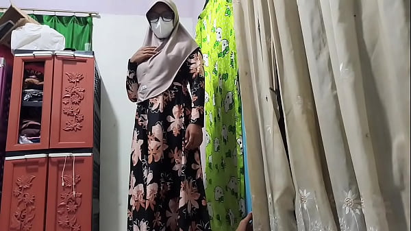 Bu Guru Gregetan Liat Murid Lagi Colay, Langsung Diajak Ngewe