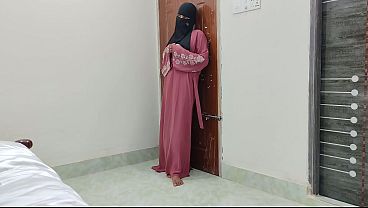 Nggak Kuat Nahan, Jilbab Basah Pas Pertama Kali Digenjot Habis-habisan Sama Cowok