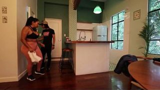 Ibu Tiri Pink Hot Main Sama Mantu Di Kamar, Bikin Basah Semua.