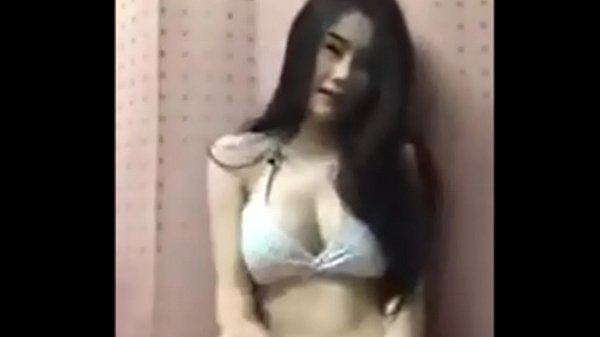 Asiática Goyang Panas Di Live Stream Fb, Bikin Makin Ngiler