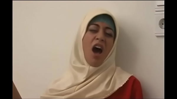 1101689 Cewek Arab Hijab, Siap Digoyang Nikmat