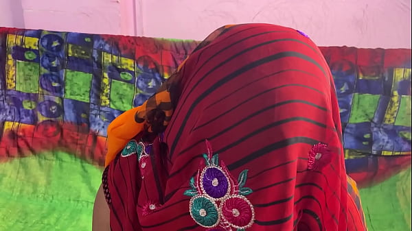 Sasur Ne Bahu Ko Choda Jab Wo Sone Jaa Rahi Thi, Desi Indian Hard Sex Fuck Viral Mms Xvideo Hindi Voice.