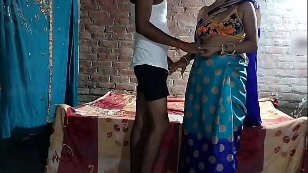 भाभी ने देवर के साथ खूब गरम मस्ती की, रात भर चोदाई का मजा लिया