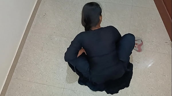 Memek Pembantu Desi India Digocok Sama Majikan Kamar, Suara Hindi Jelas Bikin Makin Basah