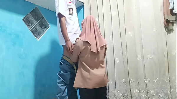 Murid Ngewe Bu Guru Pas Jam Pulang Sekolah.