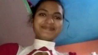Video Ngentot Memek Mulus Muncrat Naik Kontol