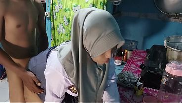 Ngentot Adik Ipar, Nafsu Terlarang Yang Bikin Basah