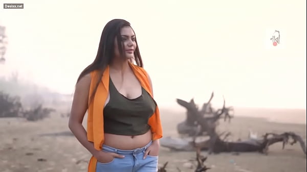 Foto Cewek Desi Seksi Bikin Ngilu, Pamer Body Bikin Nafsu Naik