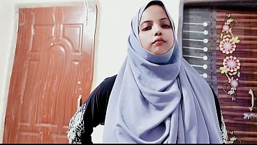 Desi Ibu Tiri Hijab Nafsu Ngentot Sama Anak Tirinya