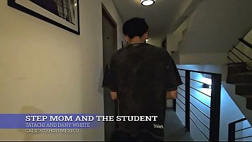 Ibu Tiri Lagi Ngajarin Murid, Hot Banget, Sampe Melek.