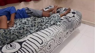 Ibu Rumah Tangga India, Memeknya Digenjot Habis-habisan Sama Suaminya Yang Kurus Kering, Full Hindi.