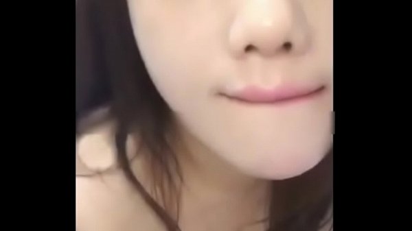 Cewek Muda China Lagi Nge-bj, Bibir Merah Basah, Rasanya Bikin Makin Pengen.