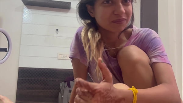 Desi Cewek Ngentot Jari Dimasukin Ke Bokong Sama Kakak Tiri