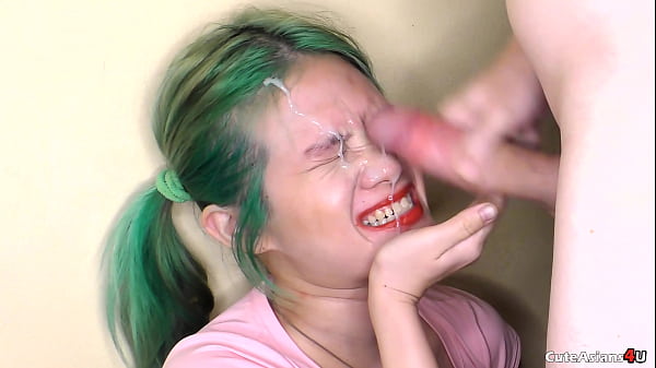 Cewek Ngentot & Ngewe Bokep Tiri Demi Banyak Follower!
