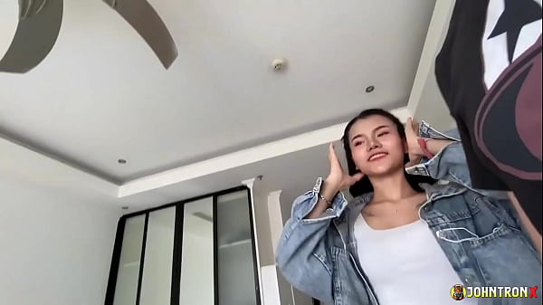 Tonton Johntronx – Gue Crot Di Dalam Emak-emak Thailand Muda Yang Ngeblowjob Enak Banget