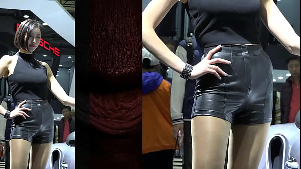 Cewek Cina Goyang Pakai Hotpants Kulit, Bikin Makin Panas.