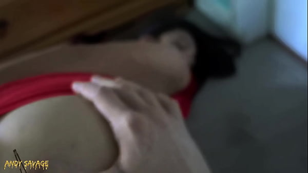 Abis Kerja, Cewek China Digenjot Pagi-pagi, Muka Dikasi Becek