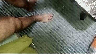 Ngentot Bertiga Arab, Kontol Digeprek, Memek Dijilat, Si Jantan Saudi Sama Temennya Ngewein Si Pasif Irak, Lubang Bokongnya Dibuka Lebar