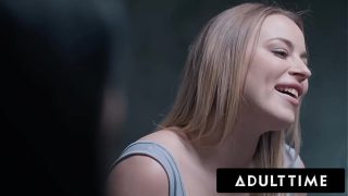 Waktu Dewasa – Cewek Pawg Kecanduan Ngentot Anna Claire Clouds Godain Polisi Saat Interogasi, Langsung Dikerjain Keras Kasar!